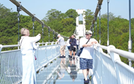 Russian tourist arrivals to Vietnam nearly triple in first half